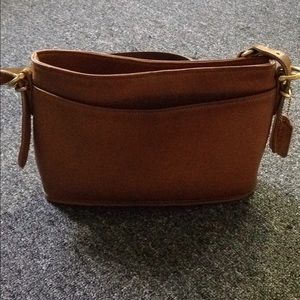 Vintage Coach cross body purse